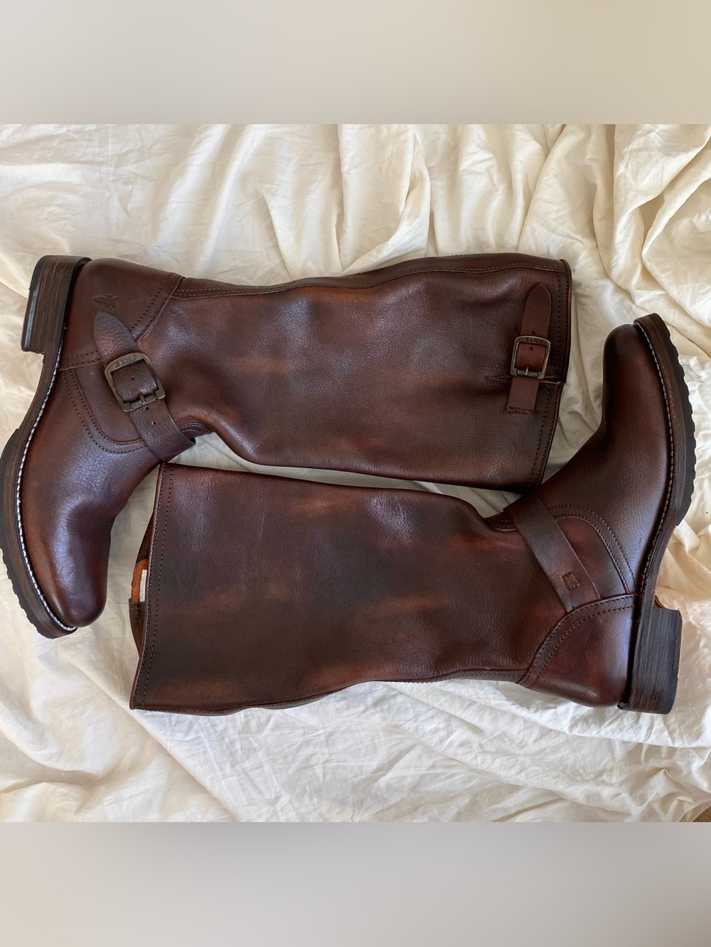 BRAND NEW FRYE VERONICA SLOUCH BOOTS! size 9 brown leather